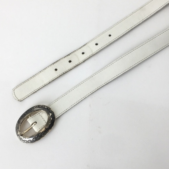Vintage White Leather Skinny Belt Women\'s Size M Oval Distressed Silver Buckle main image 5